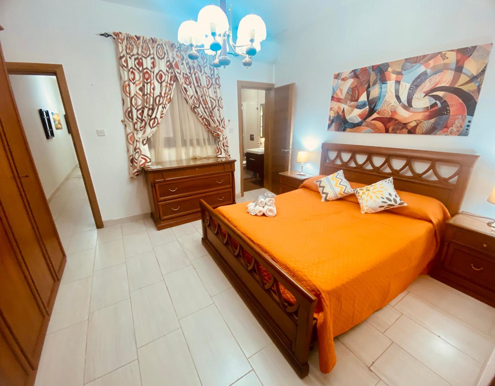 Bugibba Central Modern Apartment Bahía de San Pablo Exterior foto